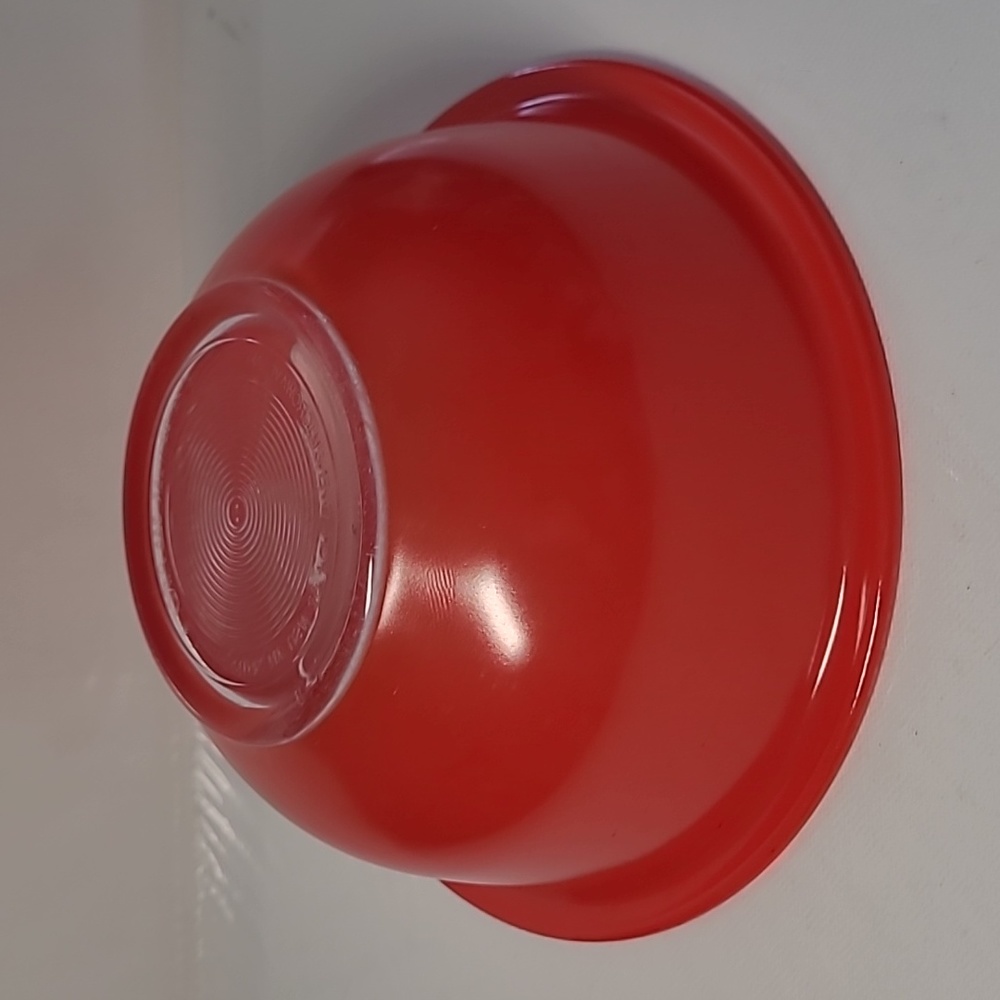 Pyrex glass mixing bowl 1L corning NY USA 38 322 1L  red